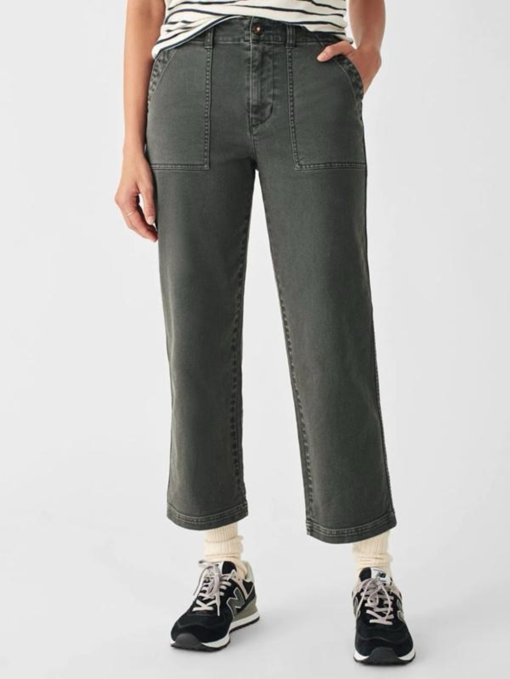 Faherty Utility High-Rise Pants | Cropped Wide Leg | Casual Chic
SZ28